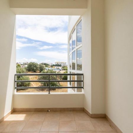 Spaceful Apartment In Albufeira Ngoại thất bức ảnh