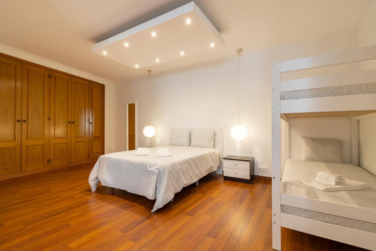 Spaceful Apartment In Albufeira Ngoại thất bức ảnh