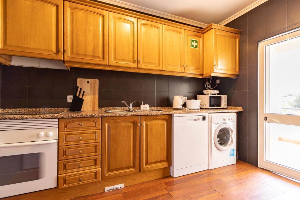 Spaceful Apartment In Albufeira Ngoại thất bức ảnh